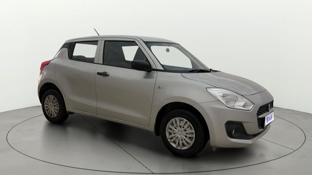 Second-hand 2022 Maruti Suzuki Swift VXI for sale in New Delhi