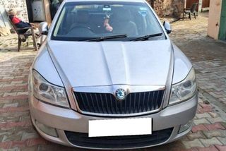 Used Skoda Laura RS
