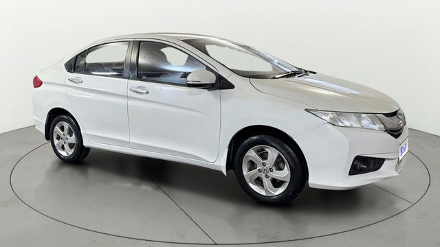 Second-hand 2016 Honda City i VTEC V for sale in New Delhi