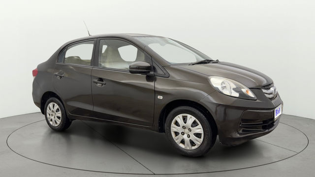 Second-hand 2015 Honda Amaze SX i-VTEC for sale in New Delhi
