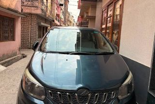 Used Mahindra Marazzo M8