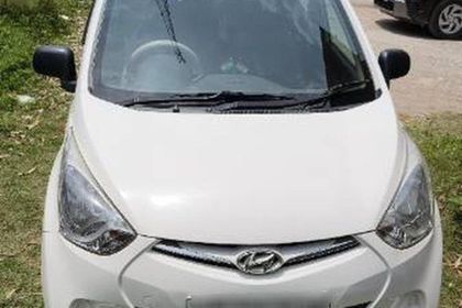 19 Used Hyundai EON