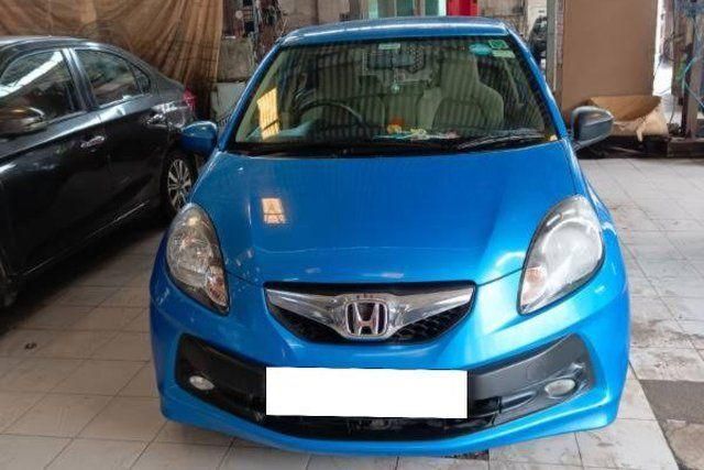 Honda Brio E MT Second-hand 2012 Honda Brio E MT for sale in Chinsurah