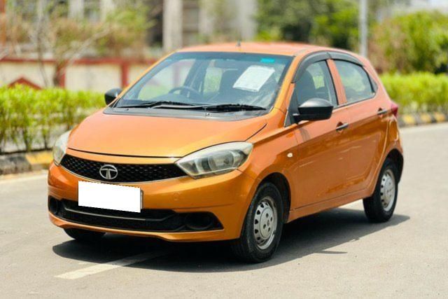 Tata Tiago 1.05 Revotorq XM Second-hand 2018 Tata Tiago 1.05 Revotorq XM for sale in Ahmedabad