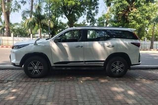 Used Toyota Fortuner 2.7 2WD MT BSIV
