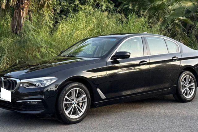 Second-hand 2020 BMW 5 Series 530i Sport for sale in New Delhi