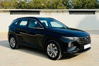 Used Hyundai Tucson Signature Diesel AT BSVI