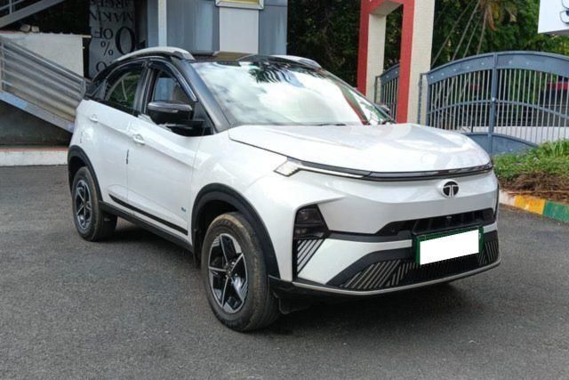 Tata Nexon EV Empowered Plus LR Second-hand 2024 Tata Nexon EV Empowered Plus LR for sale in Bangalore