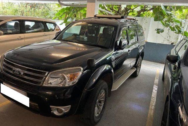Second-hand 2014 Ford Endeavour 3.0L 4X4 AT for sale in Bangalore