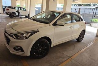 1 Used Hyundai i20 in Deoghar