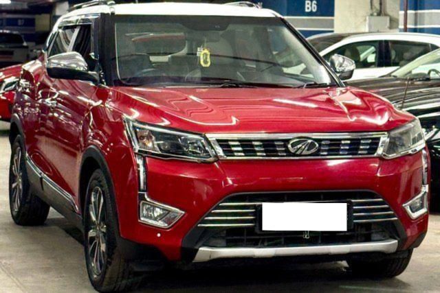 Second-hand 2021 Mahindra XUV300 W8 BSVI for sale in Mumbai