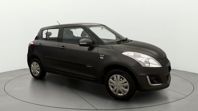 Second-hand 2015 Maruti Suzuki Swift LXI Optional-O for sale in Ghaziabad
