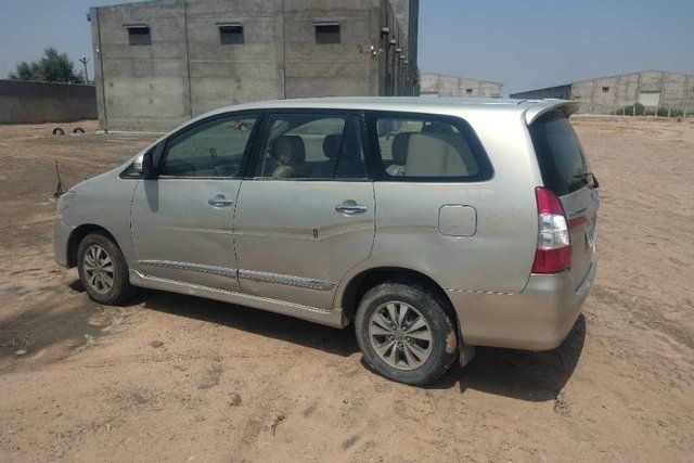 Toyota Innova 2.5 ZX Diesel 7 Seater Second-hand 2015 Toyota Innova 2.5 ZX Diesel 7 Seater for sale in Rawatsar