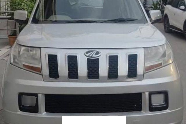 Mahindra TUV 300 T6 Second-hand 2017 Mahindra TUV 300 T6 for sale in New Delhi