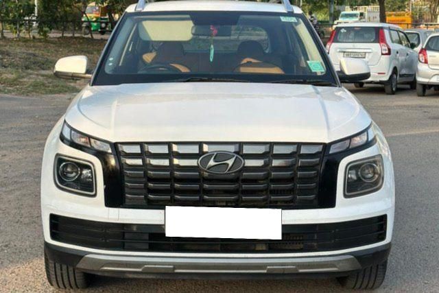 Second-hand 2022 Hyundai Venue S Plus Diesel BSVI for sale in Chandigarh