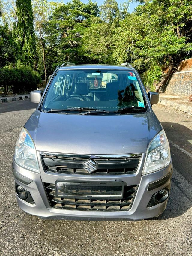 Second-hand 2018 Maruti Suzuki Wagon R AMT VXI for sale in Mumbai