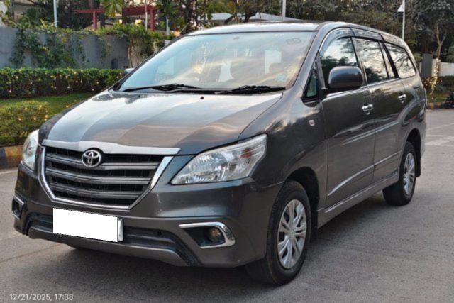 Toyota Innova 2.5 G (Diesel) 7 Seater Second-hand 2014 Toyota Innova 2.5 G (Diesel) 7 Seater for sale in Indore