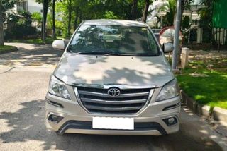 Used Toyota Innova 2.5 G (Diesel) 7 Seater BS IV