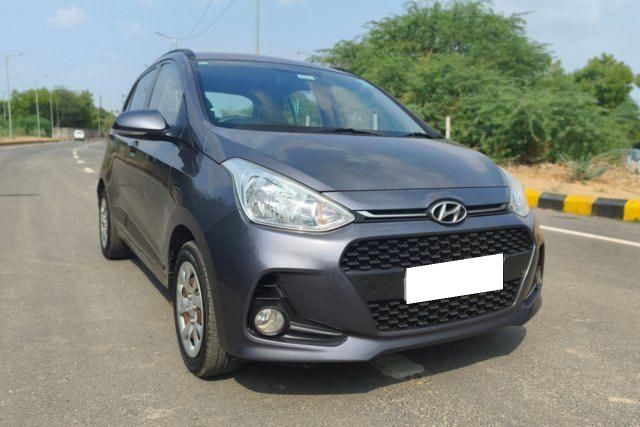 Second-hand 2018 Hyundai Grand i10 1.2 Kappa Sportz BSIV for sale in Ahmedabad