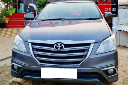 Used 2.5 GX (Diesel) 7 Seater BS IV