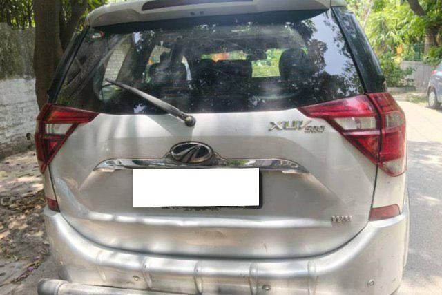 Mahindra XUV500 W11 Option AWD Second-hand 2019 Mahindra XUV500 W11 Option AWD for sale in New Delhi