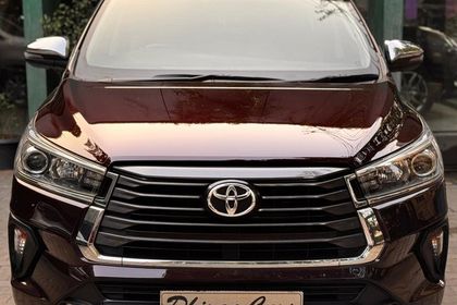 2021 Toyota Innova Crysta 2.4 जेडएक्स 7 STR AT