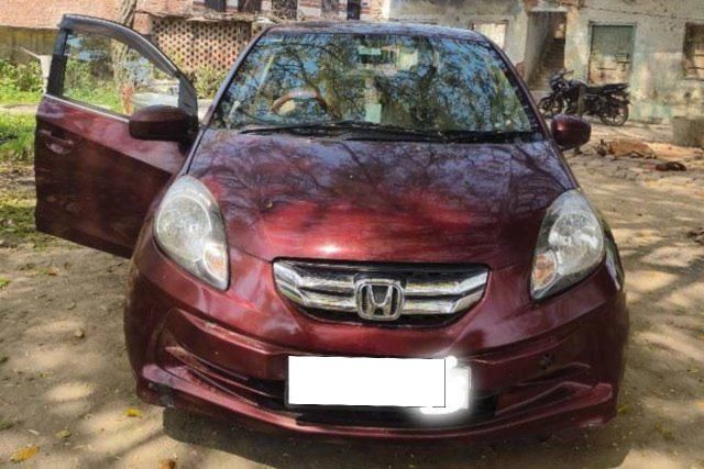 Honda Amaze E i-Vtech Second-hand 2014 Honda Amaze E i-Vtech for sale in Budaun