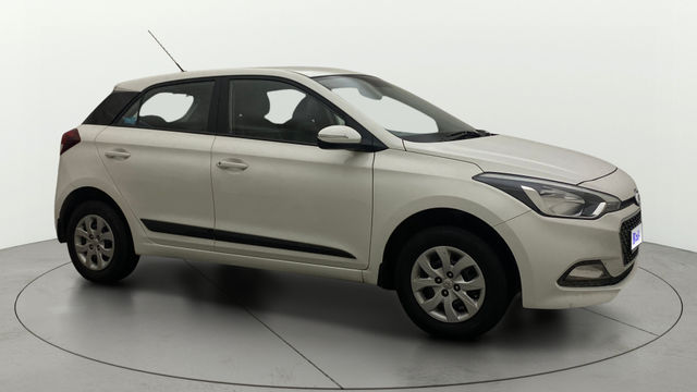 Second-hand 2017 Hyundai i20 Sportz 1.2 for sale in Hyderabad