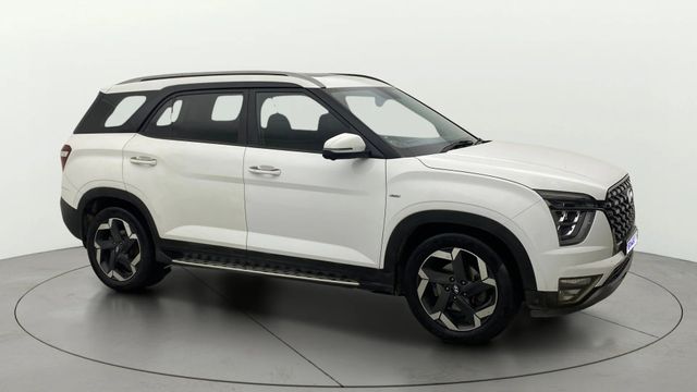 Second-hand 2022 Hyundai Alcazar Platinum (O) Diesel AT BSVI for sale in Chennai