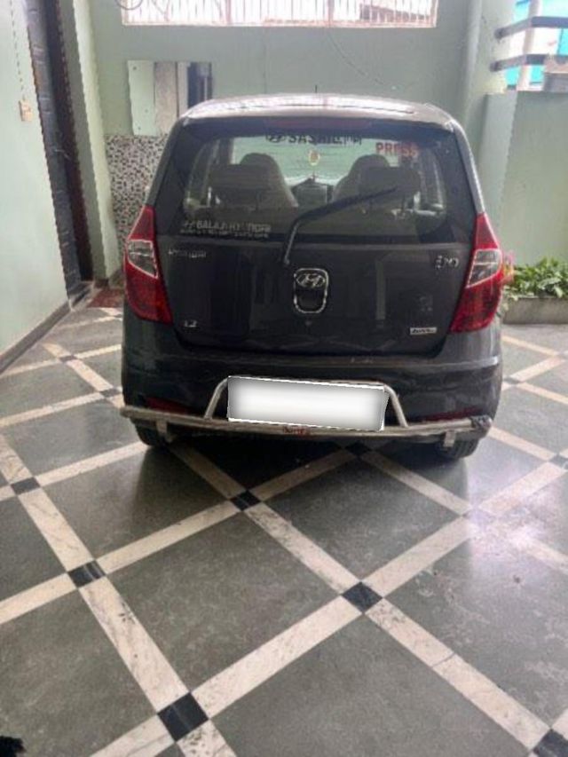 Second-hand 2011 Hyundai i10 Sportz 1.1L for sale in Lucknow