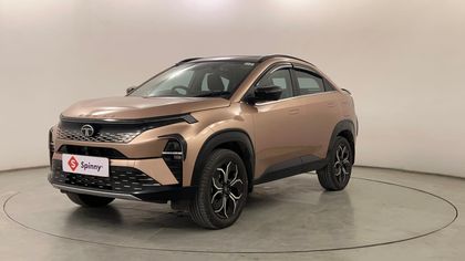 2025 Tata Curvv अकंप्लिश्ड प्लस A Hyperion