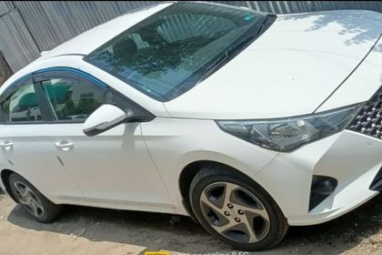 16 Used Hyundai Verna