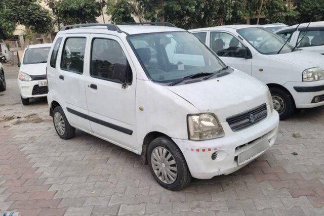 Second-hand 2004 Maruti Suzuki Wagon R VXI for sale in Ahmedabad