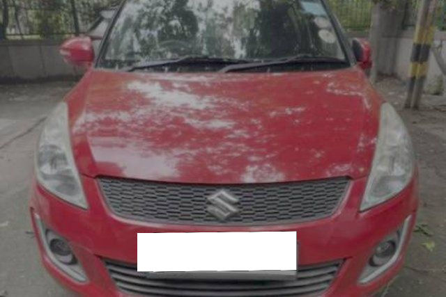 Second-hand 2015 Maruti Suzuki Swift VXI for sale in New Delhi