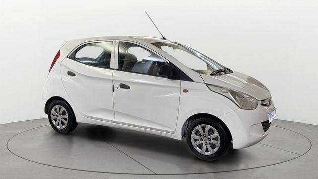 Hyundai EON Magna Plus Second-hand 2017 Hyundai EON Magna Plus for sale in Greater Noida