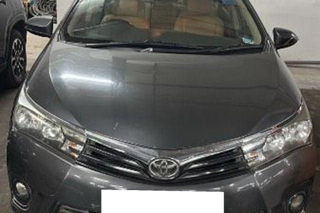 Second-hand 2015 Toyota Corolla Altis JS MT for sale in New Delhi