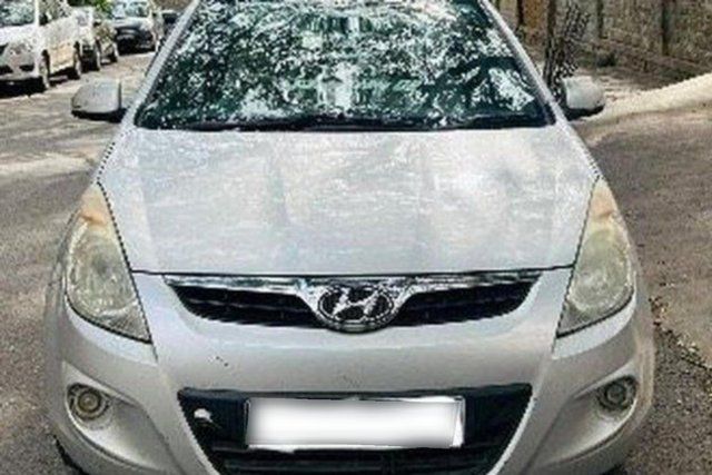 Second-hand 2011 Hyundai i20 1.2 Sportz for sale in Bangalore