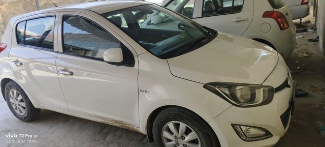 Hyundai i20 Magna Second-hand 2013 Hyundai i20 Magna for sale in Fazilka