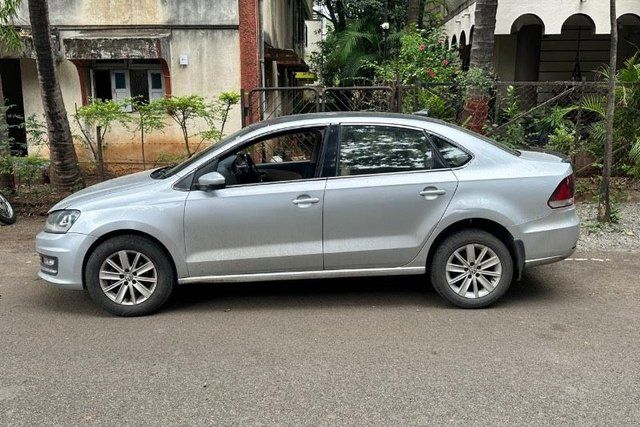 Volkswagen Vento 1.5 TDI Highline AT Second-hand 2016 Volkswagen Vento 1.5 TDI Highline AT for sale in Pune