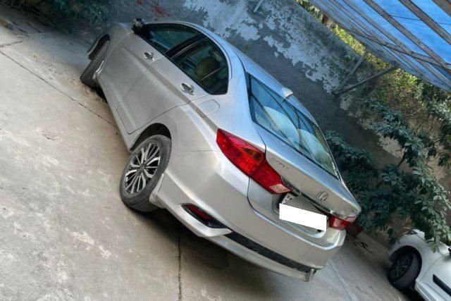 Second-hand 2018 Honda City i-DTEC VX for sale in New Delhi