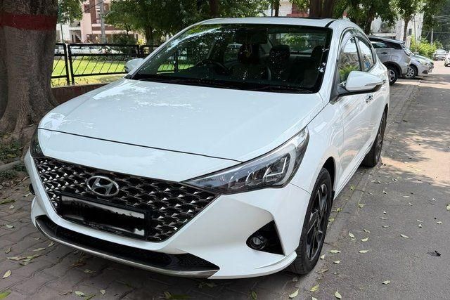 Second-hand 2021 Hyundai Verna SX Diesel for sale in Chandigarh