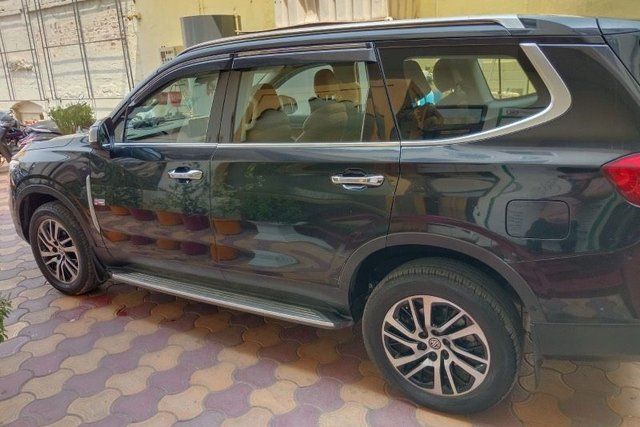 MG Gloster Savvy 4x4 6Str Second-hand 2023 MG Gloster Savvy 4x4 6Str for sale in Ambala