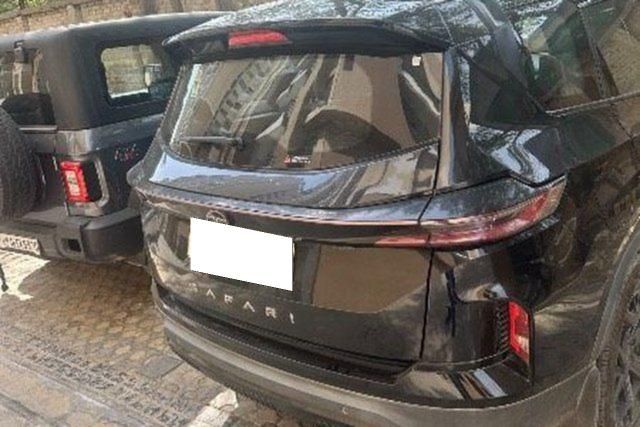 Tata Safari Accomplished X Plus Dark AT Second-hand 2025 Tata Safari Accomplished X Plus Dark AT for sale in New Delhi