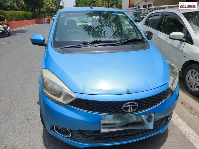 Second-hand 2018 Tata Tiago XE for sale in New Delhi