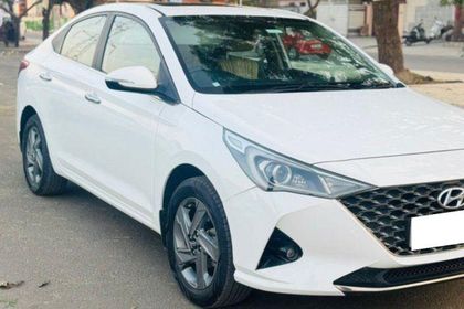 76 Used Hyundai Verna