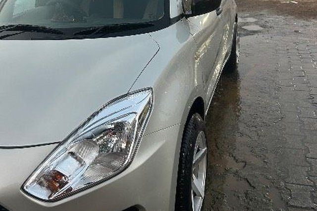 Maruti Suzuki Swift LXI Second-hand 2020 Maruti Suzuki Swift LXI for sale in Gurgaon