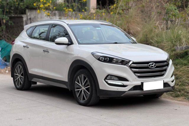 Second-hand 2018 Hyundai Tucson 2.0 e-VGT 4WD AT GLS for sale in Hyderabad
