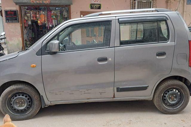 Second-hand 2015 Maruti Suzuki Wagon R VXI BS IV for sale in Faridabad