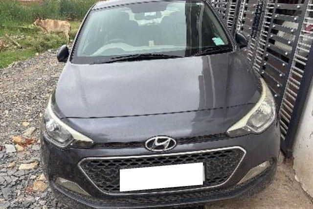 Hyundai i20 Sportz 1.2 Second-hand 2016 Hyundai i20 Sportz 1.2 for sale in Rewa