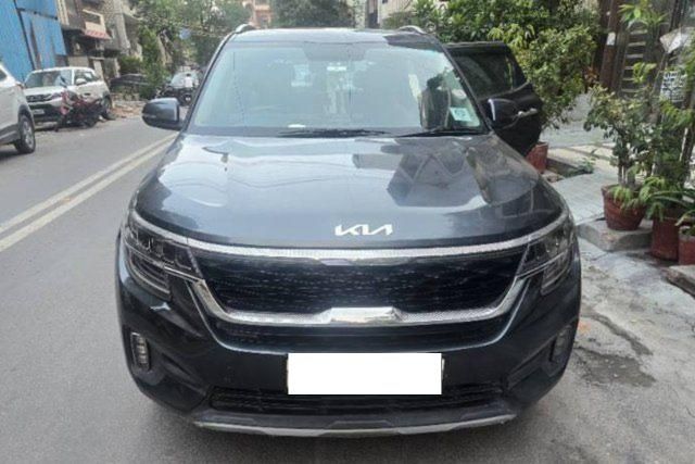 Second-hand 2022 Kia Seltos GTX Plus for sale in New Delhi